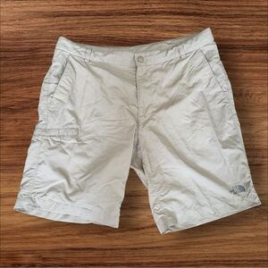The North face Nylon Shorts Men Size 38 Beige Tan‎